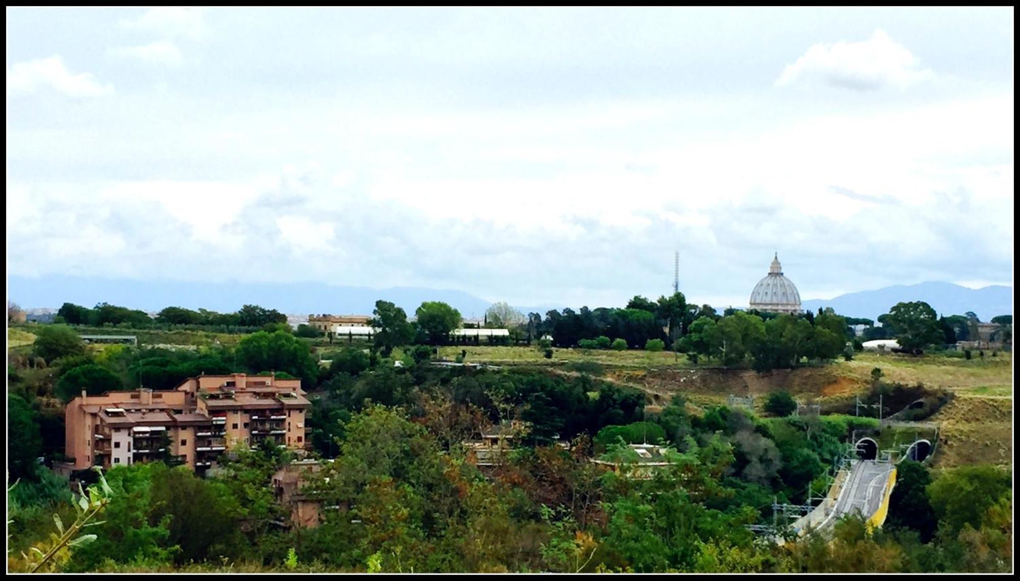 Il Cupolone In Pineta - Two Steps In The Pinewood Towards The Vatican! Semesterbostad Rom